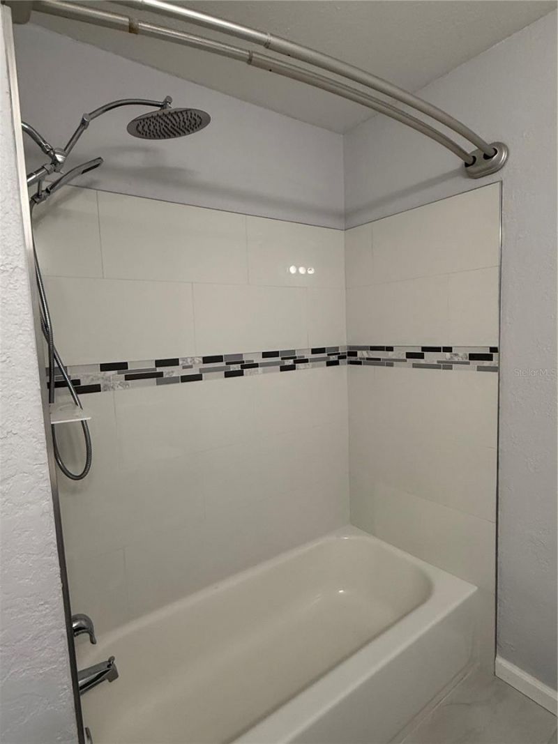 3001 58th Avenue S, Unit 613, Saint Petersburg, FL 33712 Photo