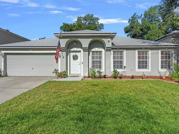 1303 HAWKS NEST AVENUE , GROVELAND, FL 34736