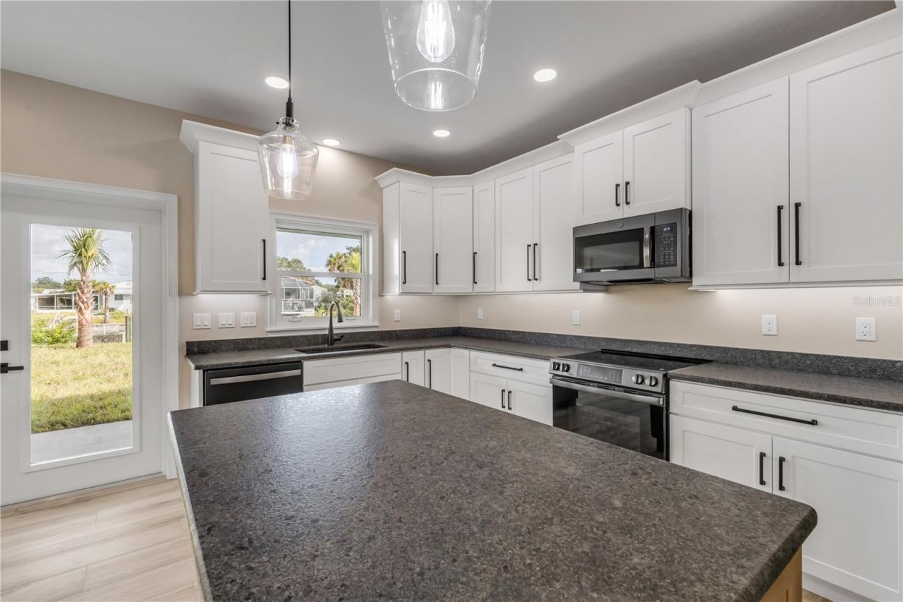 124 Indian Creek Road, Oak Hill, FL 32759 Photo