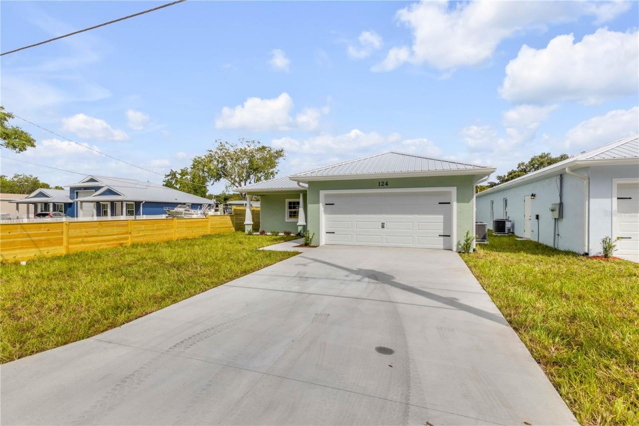 124 Indian Creek Road, Oak Hill, FL 32759 Photo