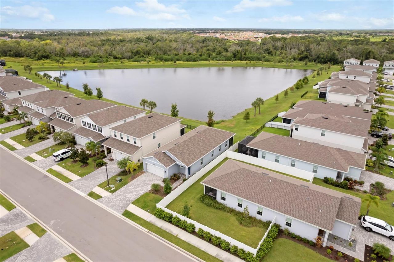 14008 Crimson Avenue, Bradenton, FL 34211 Photo