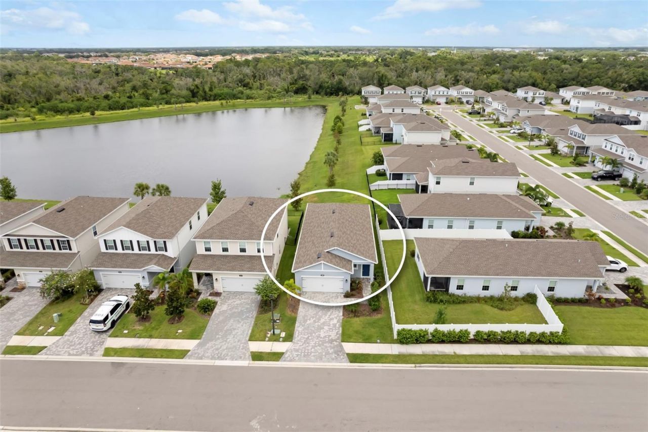 14008 Crimson Avenue , Bradenton, FL 34211 Photo
