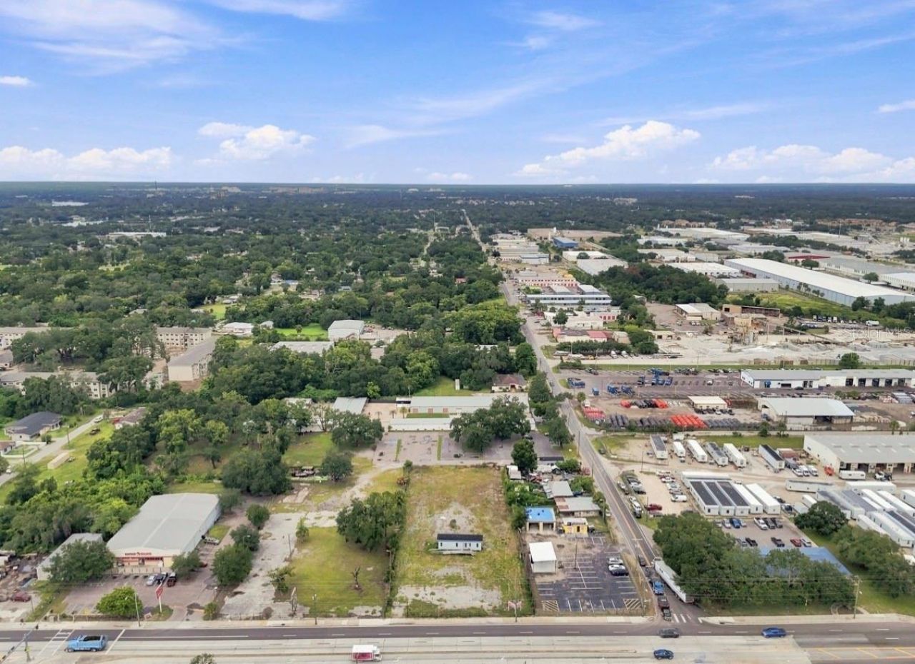4946 E Hillsborough Avenue , Tampa, FL 33610 Photo