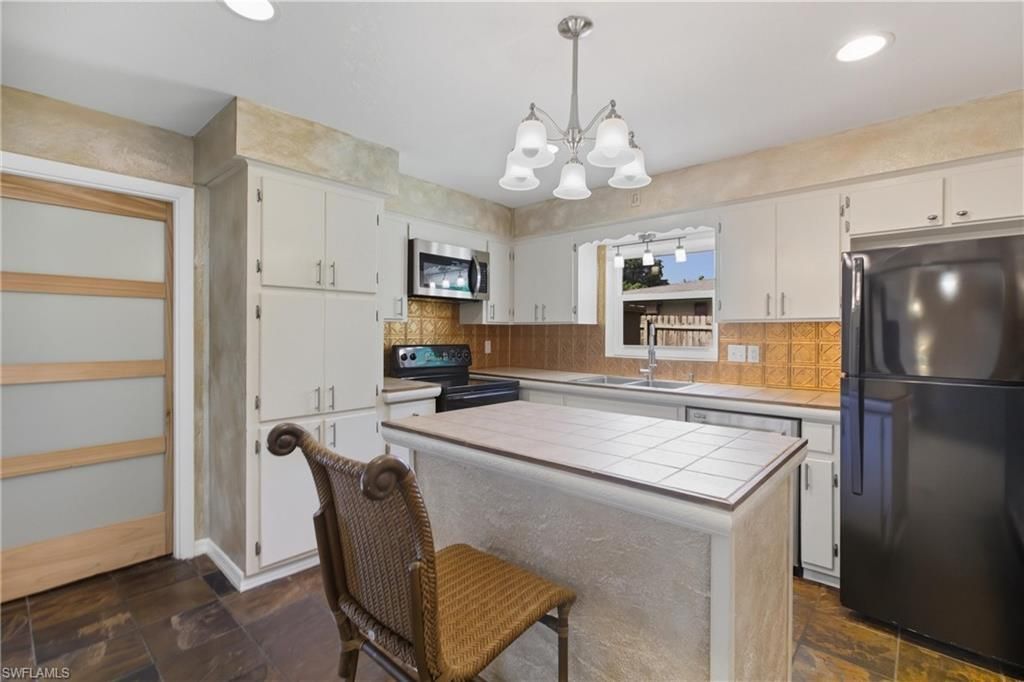 1259 Stadler Dr, Fort Myers, FL 33901 Photo