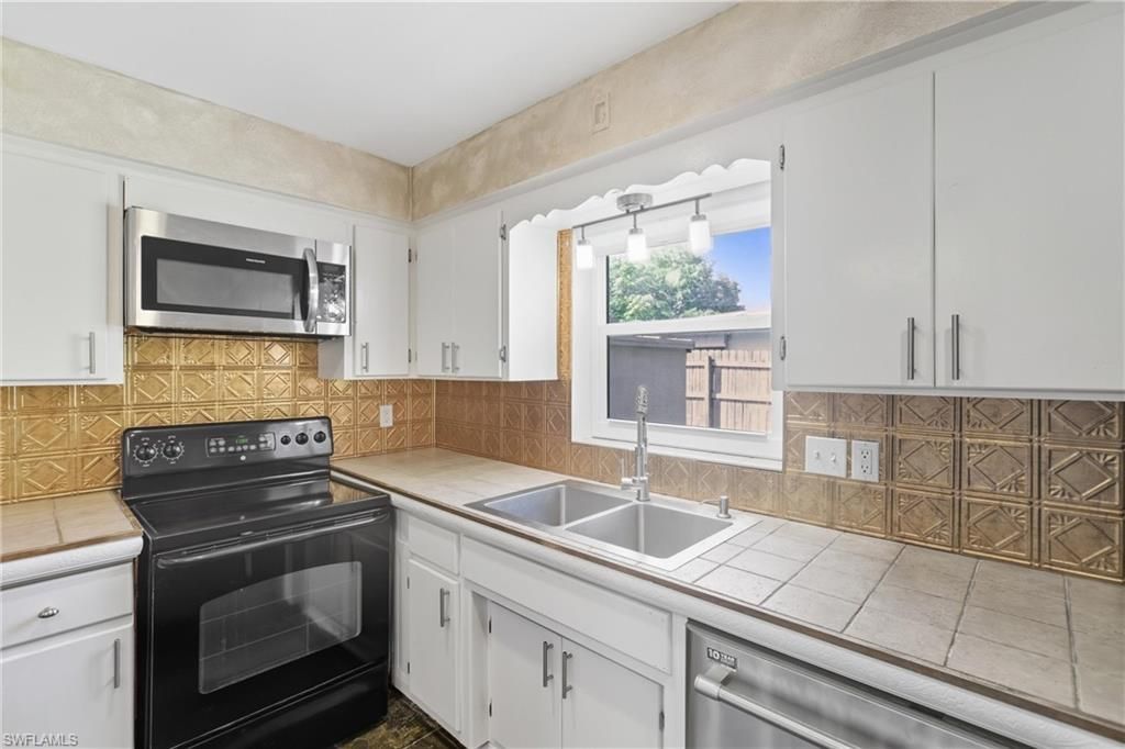 1259 Stadler Dr, Fort Myers, FL 33901 Photo