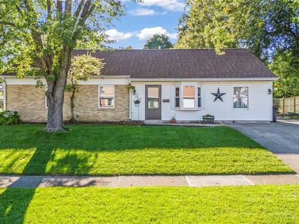 255 Hartshorn Drive, Vandalia, OH 45377