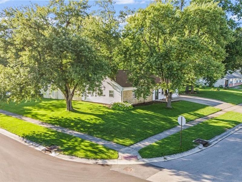 255 Hartshorn Drive, Vandalia, OH 45377 Photo 4