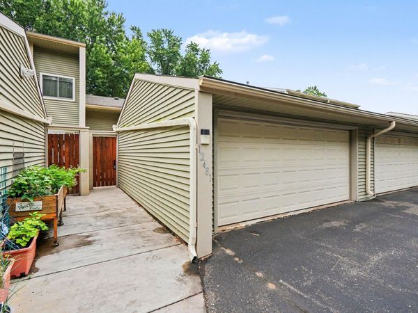 12481 Drake Street NW, Coon Rapids, MN 55448