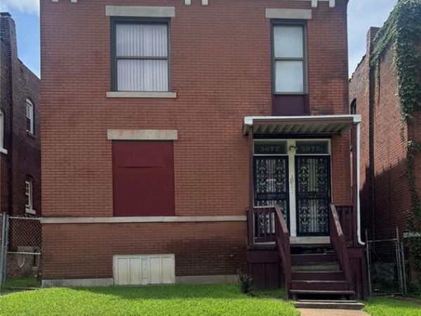 5972 Hamilton Terrace , St Louis, MO 63112