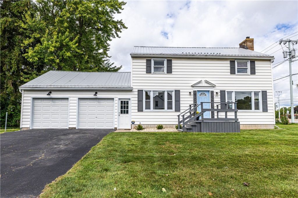 2117 W Ridge Road, Rochester, NY 14626 Main Photo
