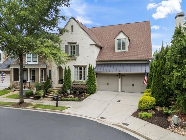 525 Willow Oak Way, Roswell, GA 30076