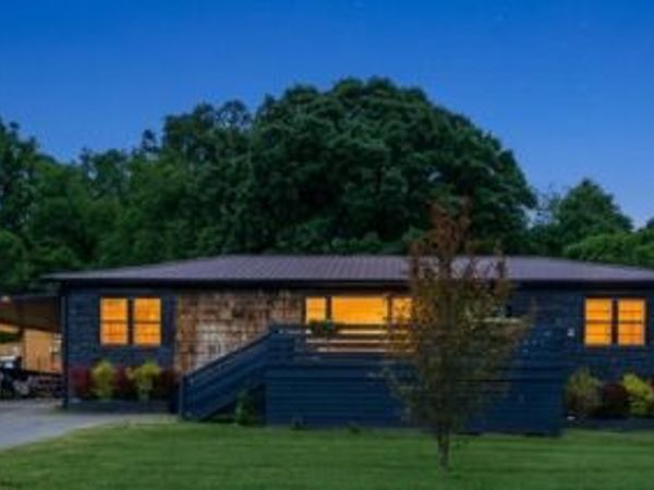1205 Poole Street, Rossville, GA 30741