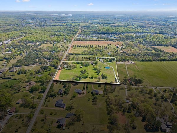 5454 Stewarts Ferry Pike , Mount Juliet, TN 37122