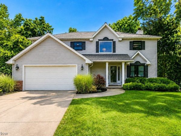 795 Meadowlark Road , Painesville Twp, OH 44077