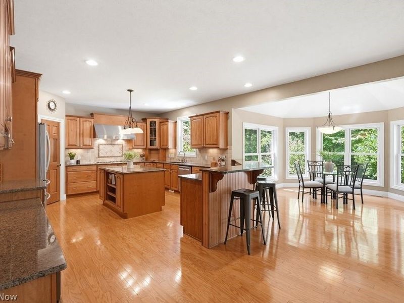 8247 Hemingway Lane, Concord Township, OH 44060 Photo 10