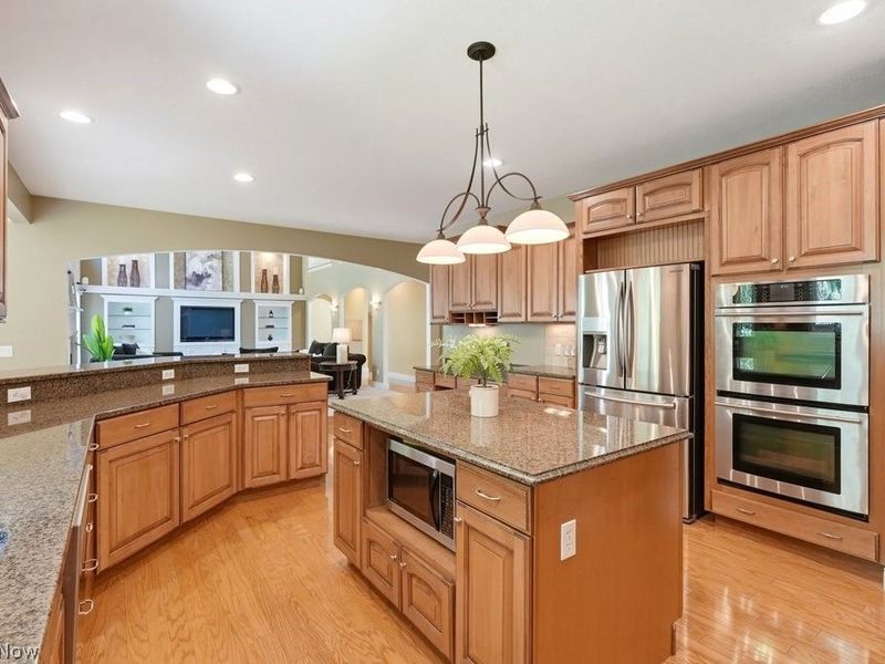 8247 Hemingway Lane, Concord Township, OH 44060 Photo 14