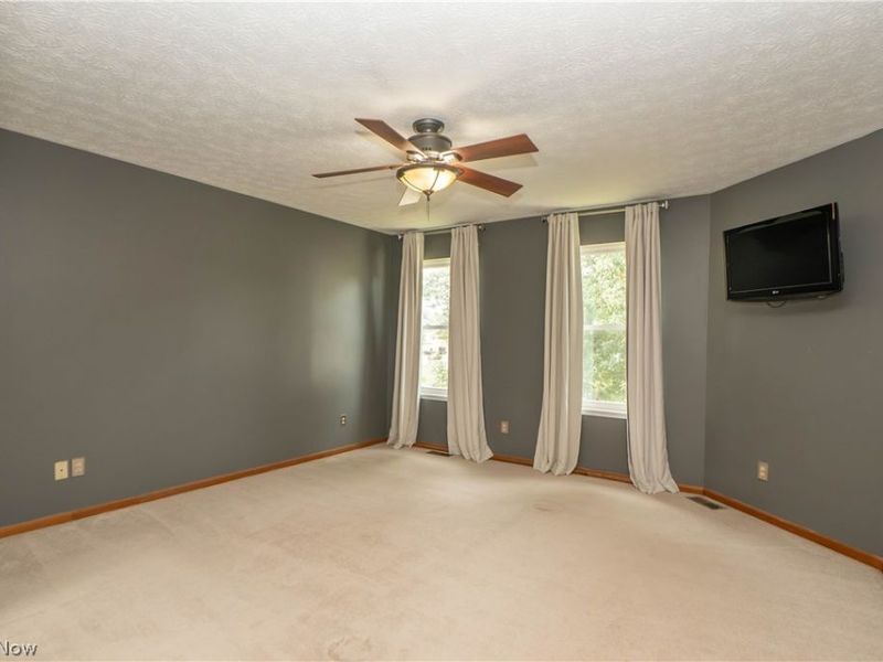 6526 Sugargrove Circle NE, Canton, OH 44721 Photo 28