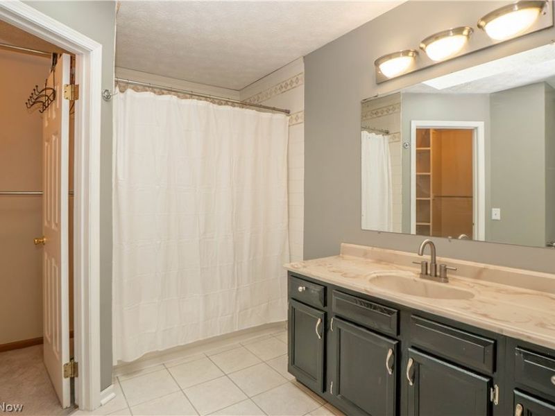 6526 Sugargrove Circle NE, Canton, OH 44721 Photo 31