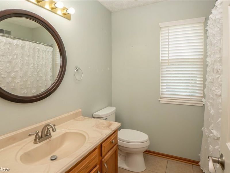 6526 Sugargrove Circle NE, Canton, OH 44721 Photo 38