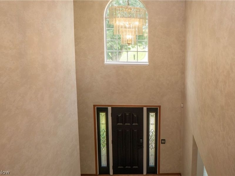 6526 Sugargrove Circle NE, Canton, OH 44721 Photo 5