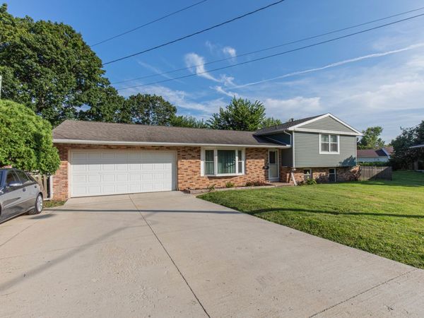 650 Erickson Drive , Princeton, IL 61356