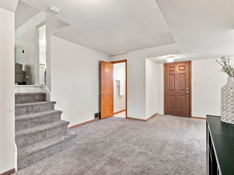 1026 Havendale Drive, Columbus, OH 43220 Photo 33