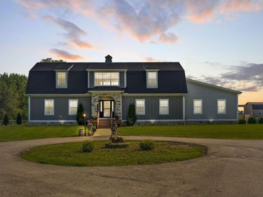 8225 Carters Mill Road, Plain City, OH 43064