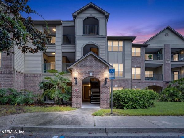 7800 POINT MEADOWS Drive, Unit 1521, Jacksonville, FL 32256