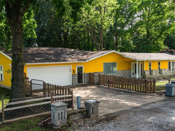 708 E Candy Cane Lane, West Frankfort, IL 62896