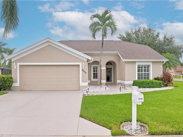 22178 Seashore CIR, ESTERO, FL 33928