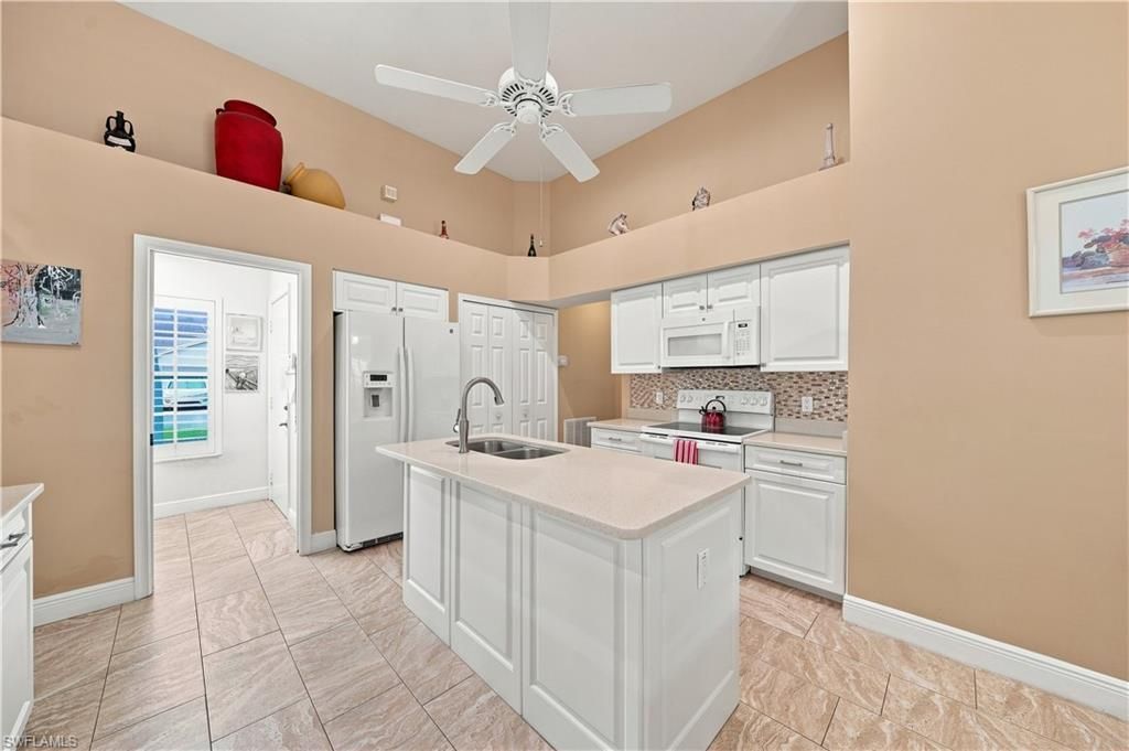 22178 Seashore Cir, Estero, FL 33928 Photo