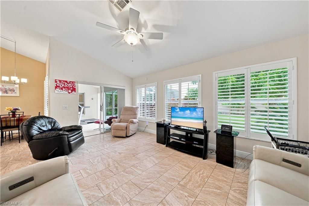 22178 Seashore Cir, Estero, FL 33928 Photo