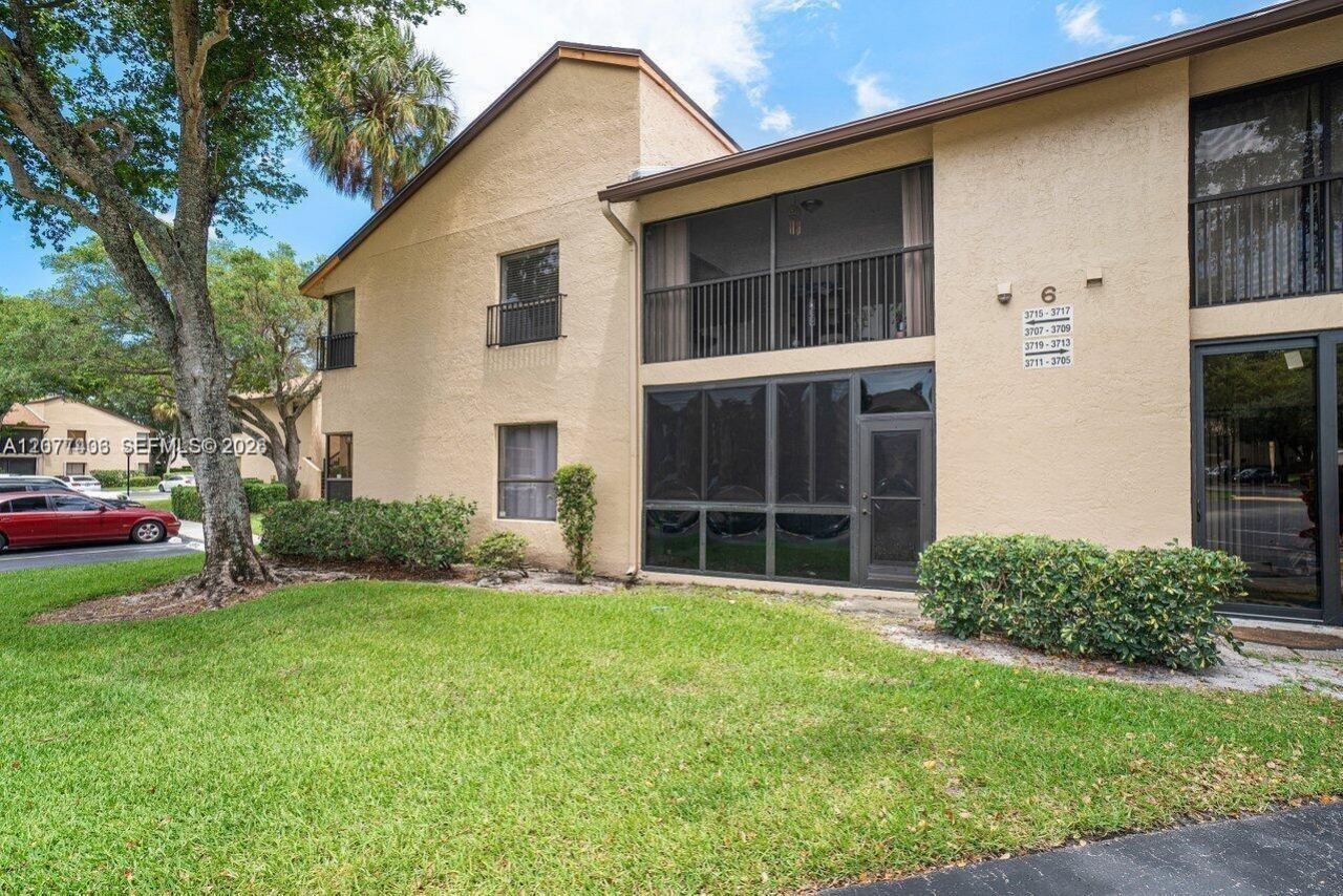 3709 Cocoplum Cir, Unit 3543, Coconut Creek, FL 33063 Photo