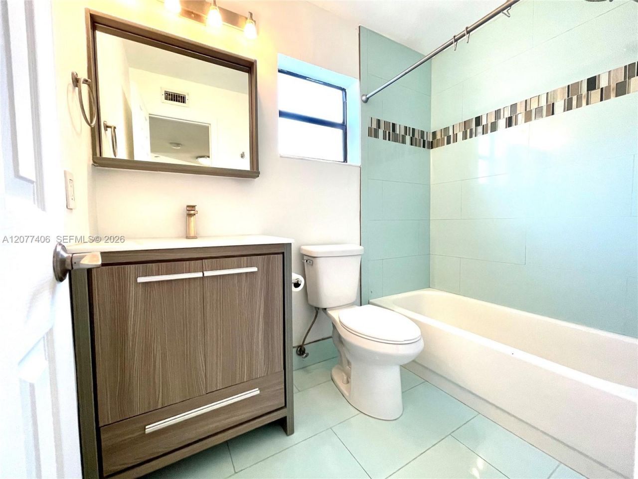 3709 Cocoplum Cir, Unit 3543, Coconut Creek, FL 33063 Photo