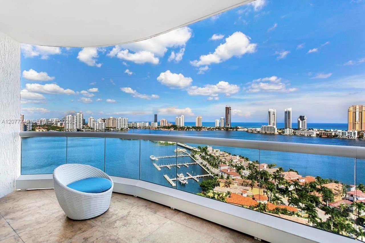 6000 Island Blvd , Unit 2204, Aventura, FL 33160 Photo