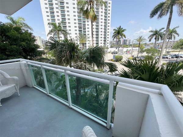 3001 S Ocean Dr , Unit 229, Hollywood, FL 33019
