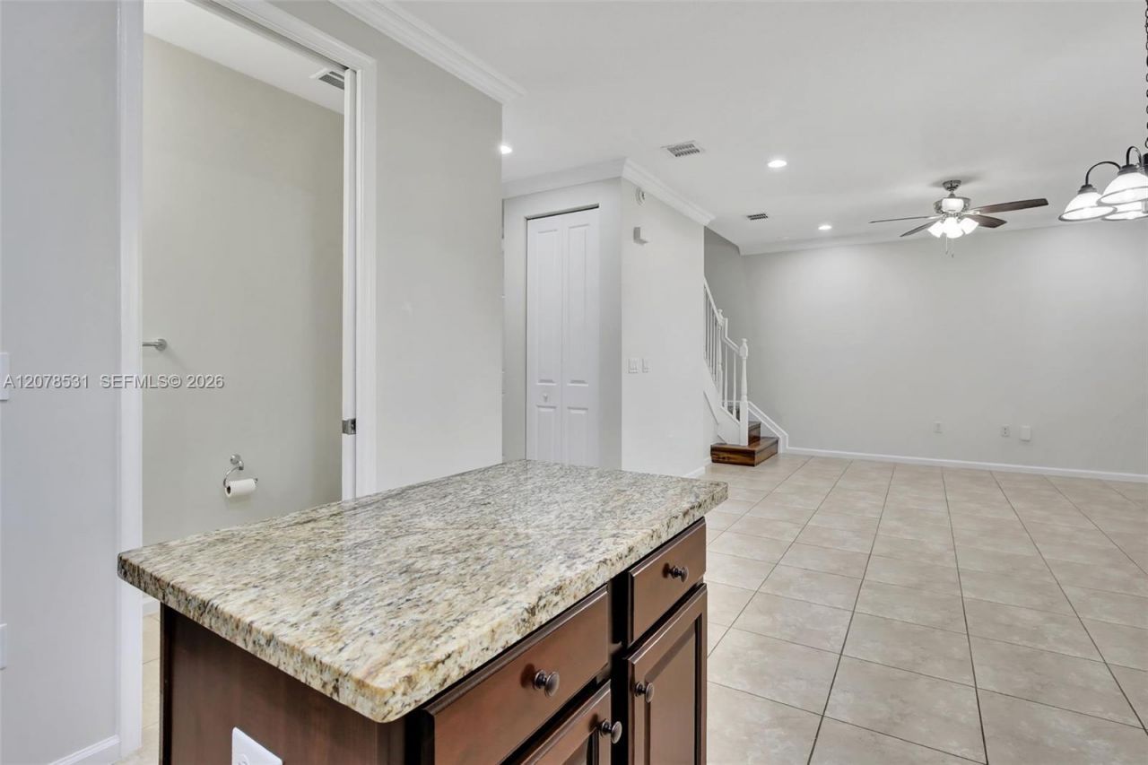 12430 NW 32nd Mnr , Sunrise, FL 33323 Photo