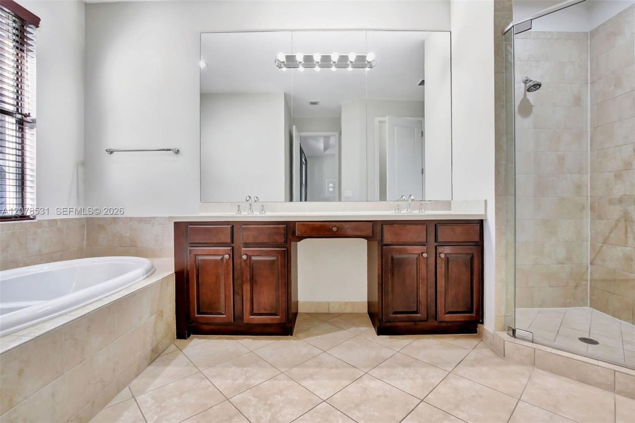 12430 NW 32nd Mnr , Sunrise, FL 33323 Photo