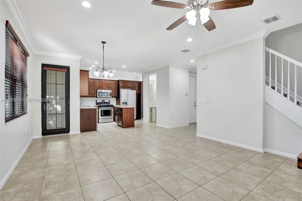 12430 NW 32nd Mnr , Sunrise, FL 33323 Photo