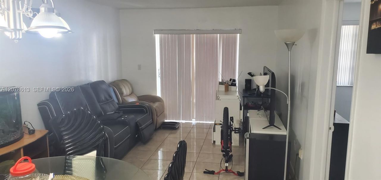 677 SW 9th Ave , Unit 102, Miami, FL 33130 Photo