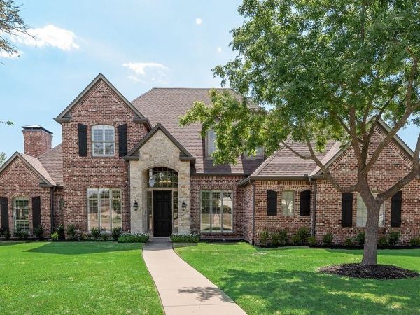 8 Siesta Circle, Heath, TX 75032