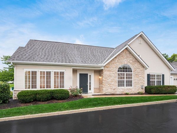 4888 Ashleigh Drive , Dublin, OH 43016