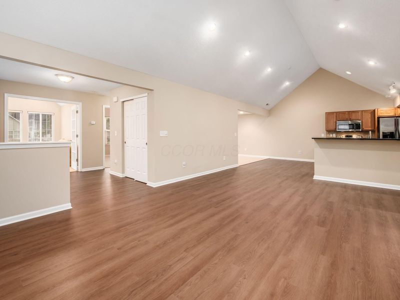 4888 Ashleigh Drive, Dublin, OH 43016 Photo 12