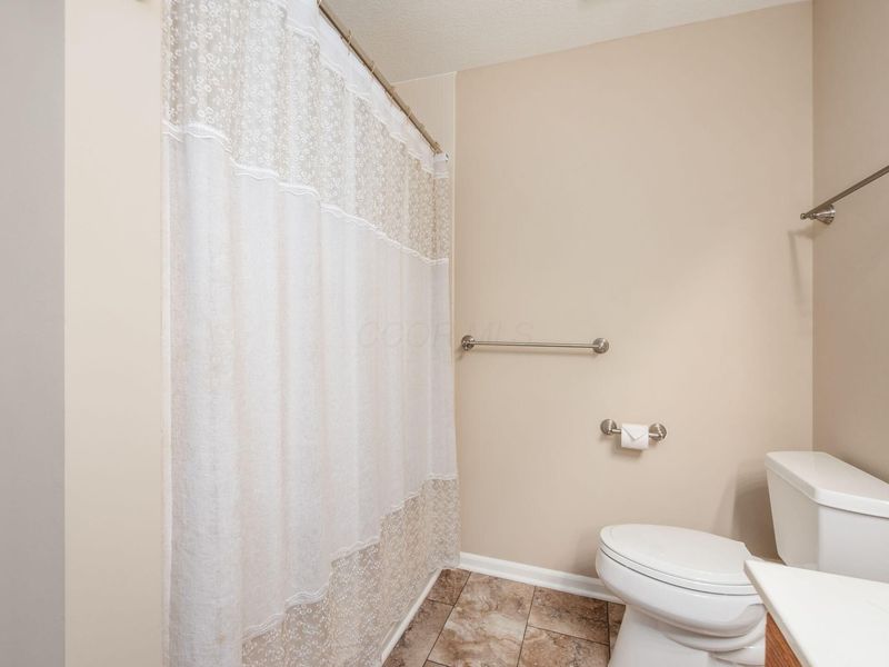 4888 Ashleigh Drive, Dublin, OH 43016 Photo 38