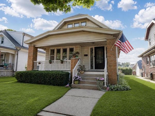 3255 S 12th STREET, Milwaukee, WI 53215