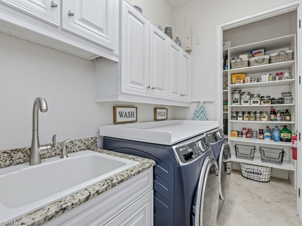 9546 Firenze Cir, Naples, FL 34113 Photo