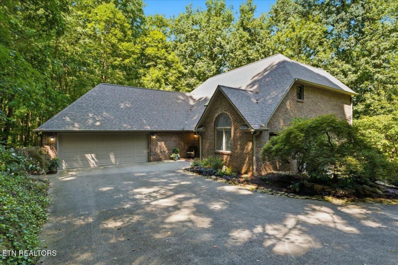 4511 Clinch View Lane, Knoxville, TN 37931 Main Photo