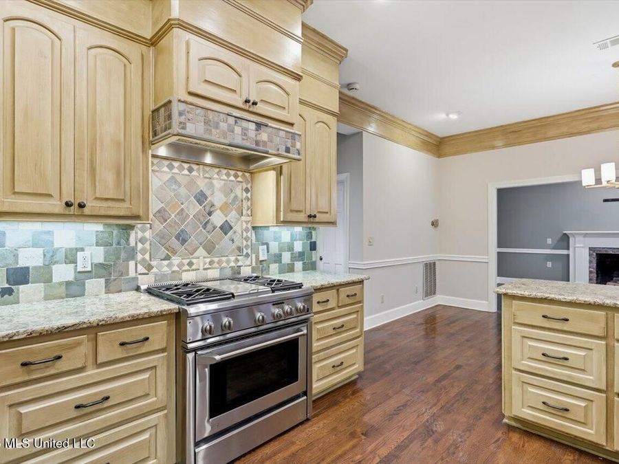 Property Image 16