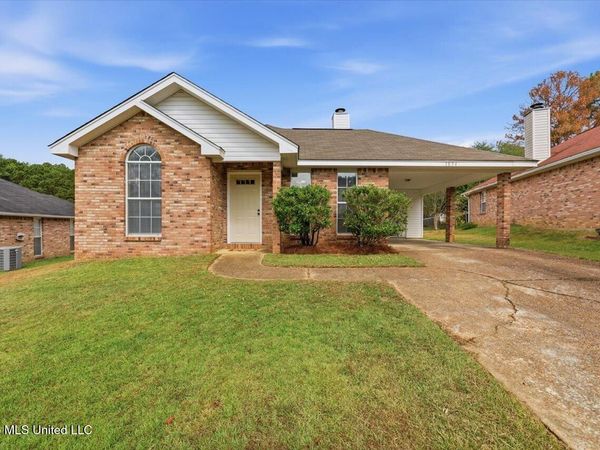 1854 Cape Cove, Richland, MS 39218