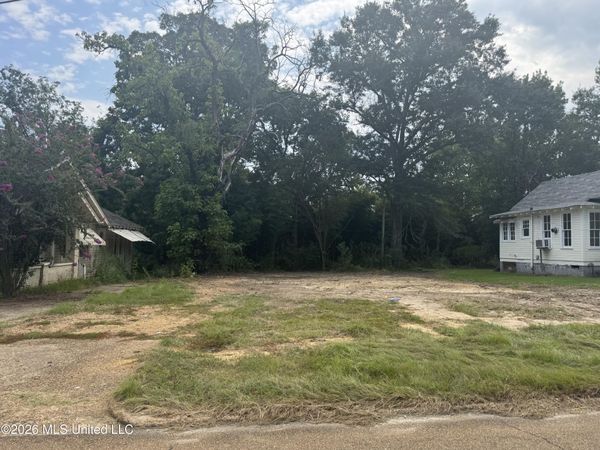 337 W Congress Street, Brookhaven, MS 39601